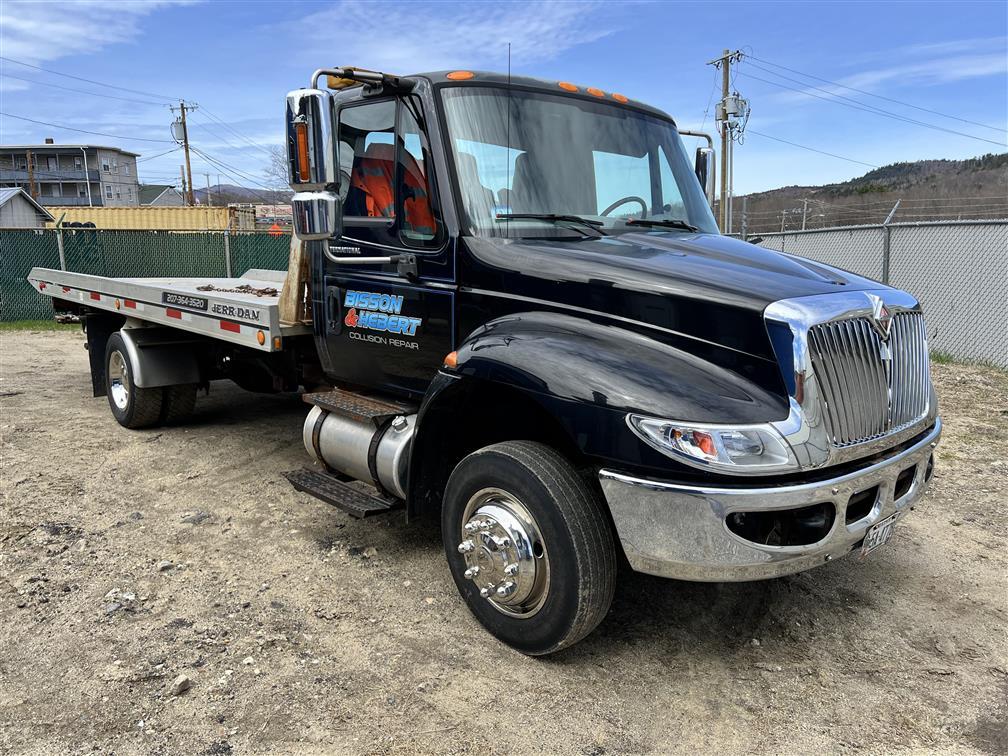 PUBLIC TIMED ONLINE AUCTION AUTO BODY, LIFTS, WELDING, RAMP TRUCK Auction