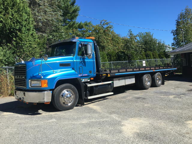 1997 MACK CH612 RAMP TRUCK - TRACTORS - SIDE BY SIDE - DOZER - PLOWS - ENGINES  Auction