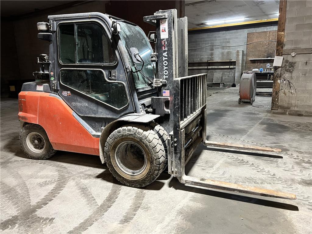 SECURED PARTY SALE TIMED ONLINE AUCTION TRUCKS, FORKLIFTS, MOLDS Auction