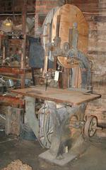 REAL ESTATE & EQUIPMENT RE: SHERMAN LUMBER COMPANYCatalog Available Auction Photo