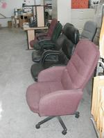 (6) of (8) Office chairs Auction Photo