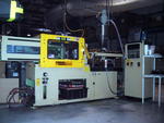 Arburg 83-ton injection molding machine Auction Photo