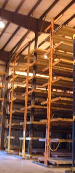 Cantilever style warehouse shelving Auction Photo
