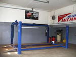 TIMED ONLINE AUCTION SNAP-ON SHOP EQUIPMENT - EAGLE 4-POST LIFT Auction Photo