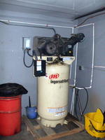 TIMED ONLINE AUCTION SNAP-ON SHOP EQUIPMENT - EAGLE 4-POST LIFT Auction Photo