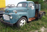 Lot 86 - 1949 Ford F-5 Flatbed w/ Hobart 400 Welder Auction Photo