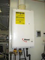 Rinnai R85 Automatic Instant Hot Water Heater, Direct Vent, Auction Photo