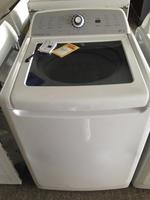 TIMED ONLINE AUCTION 275+ NEW BRAND NAME APPLIANCES - FLOOR MODELS Auction Photo