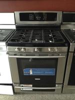 TIMED ONLINE AUCTION 275+ NEW BRAND NAME APPLIANCES - FLOOR MODELS Auction Photo