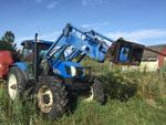 2005 NEW HOLLAND TS135A TRACTOR Auction Photo