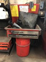 SNAP-ON PARTS WASHER & DEGREASER Auction Photo