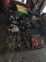 LOT OF ASSORTED HEADS, MANIFOLDS, BLOCKS Auction Photo