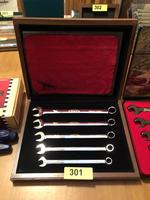 SNAP-ON COLLECTIBLE WRENCH SET Auction Photo
