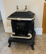 1890'S IDEAL CLARION WOOD STOVE