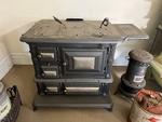 1882 MAGEE STANDARD NO. 8 COOK STOVE Auction Photo