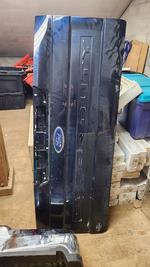 TAILGATE & BUMPER (FITS 2022 FORD F350 SUPER DUTY) Auction Photo