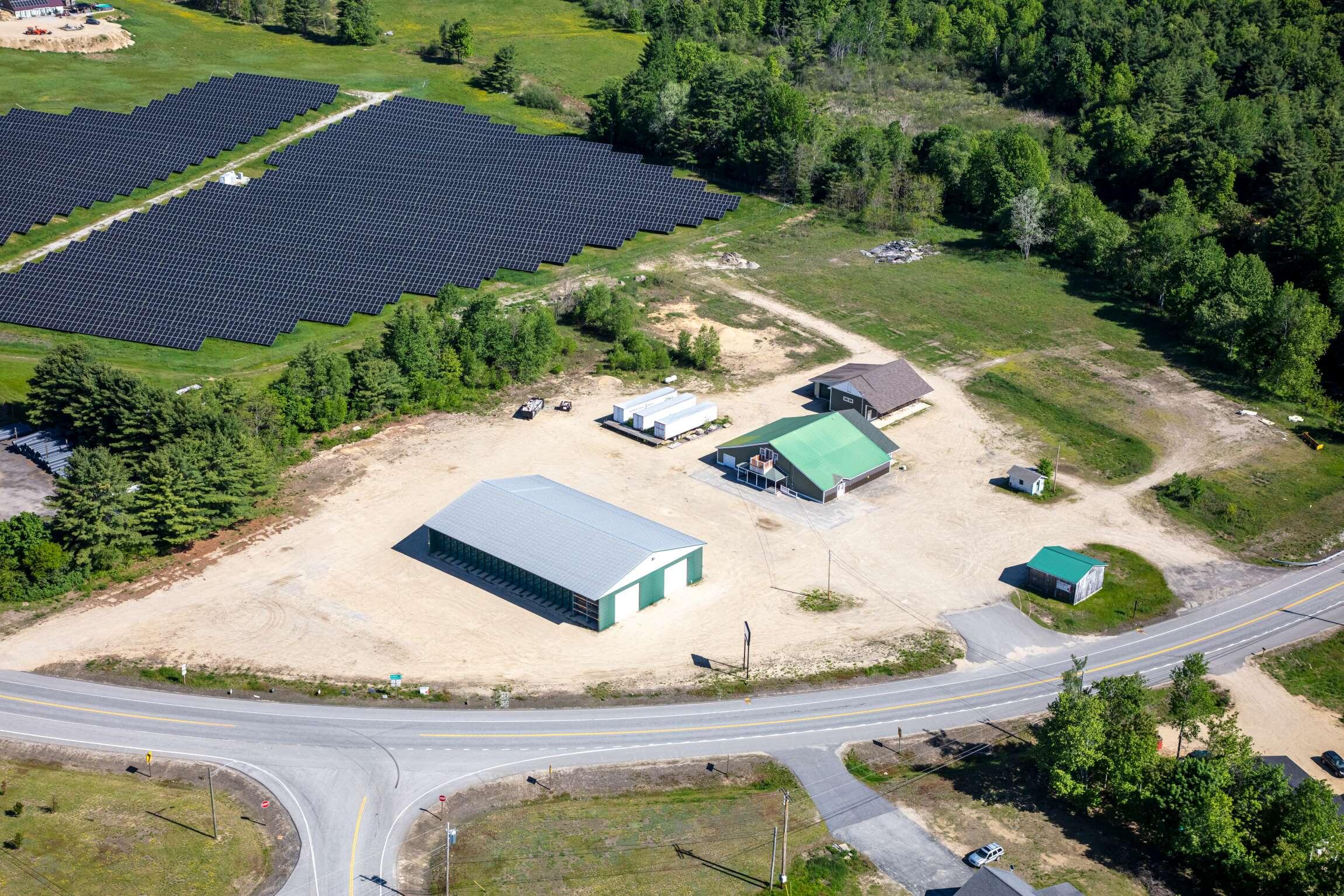 17,009+/-SF Industrial Flex Property 10+/- Acres Auction