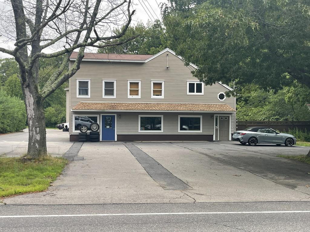 7,126+/-SF Commercial/Residential Building .97+/- Ac. Auction