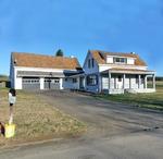 Cape Style Home - 2-Car Garage Auction Photo