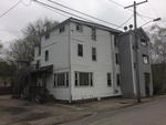 11-Unit Apartment Building Auction Photo