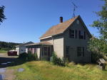 4BR Cape Home & Garage Auction Photo