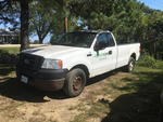 2005 FORD F150XL 2WD REGULAR CAB PICKUP Auction Photo