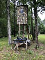 PORTABLE TREE STAND Auction Photo