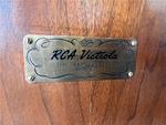 VINTAGE RCA VICTROLA Auction Photo